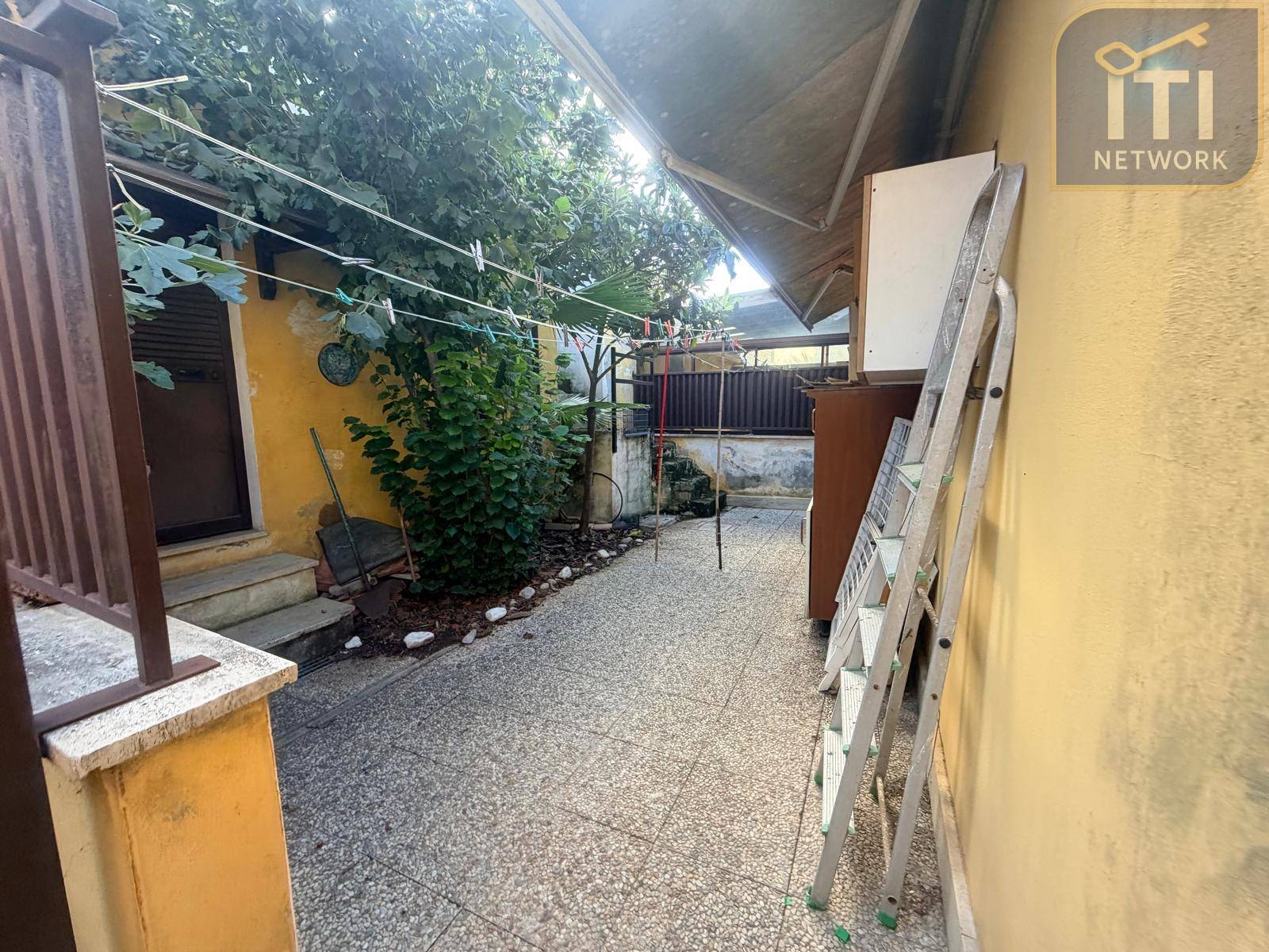 Casa Semindipendente in vendita a Ardea