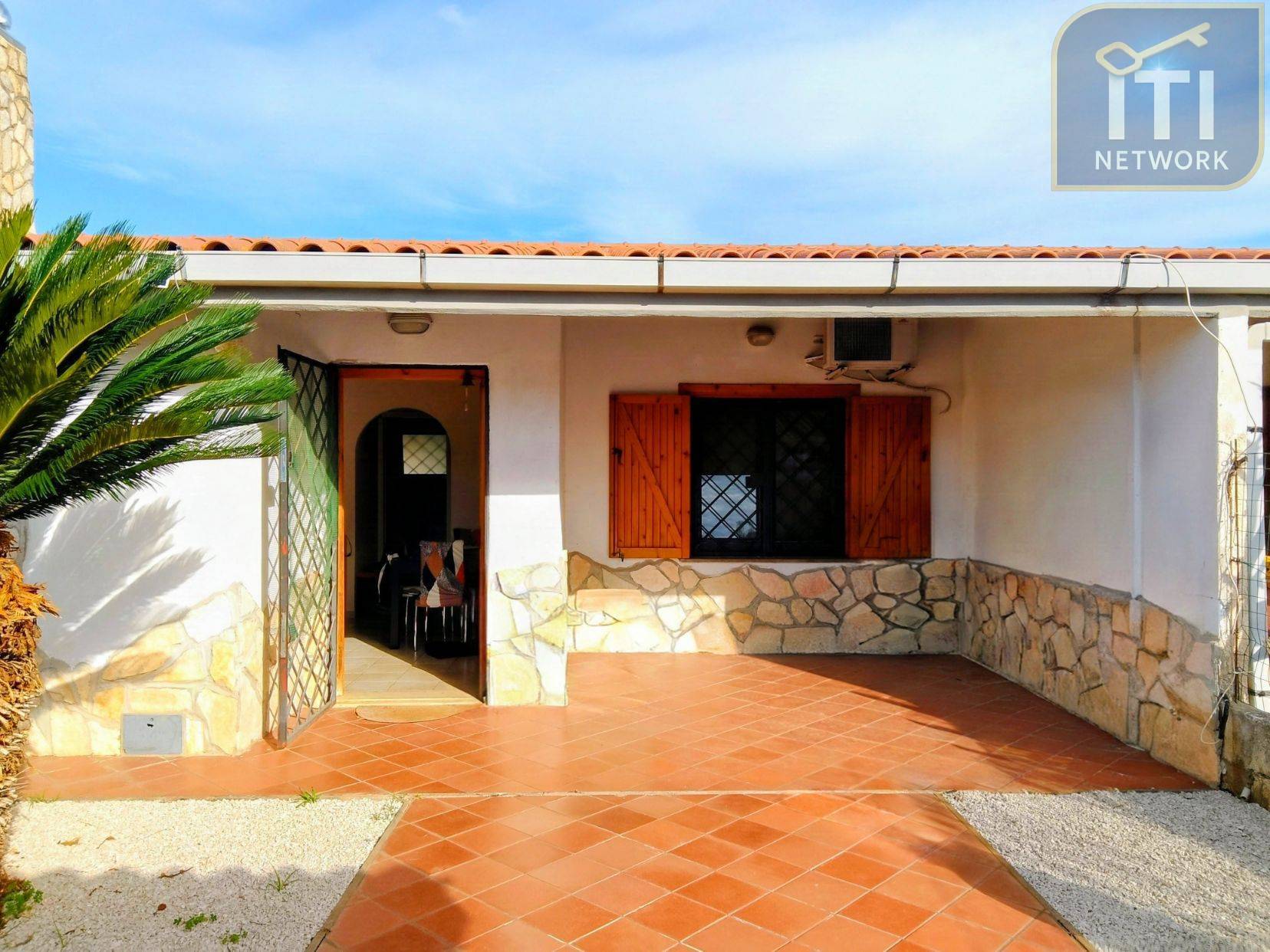 Villa a schiera in vendita a Ardea, Colle Romito