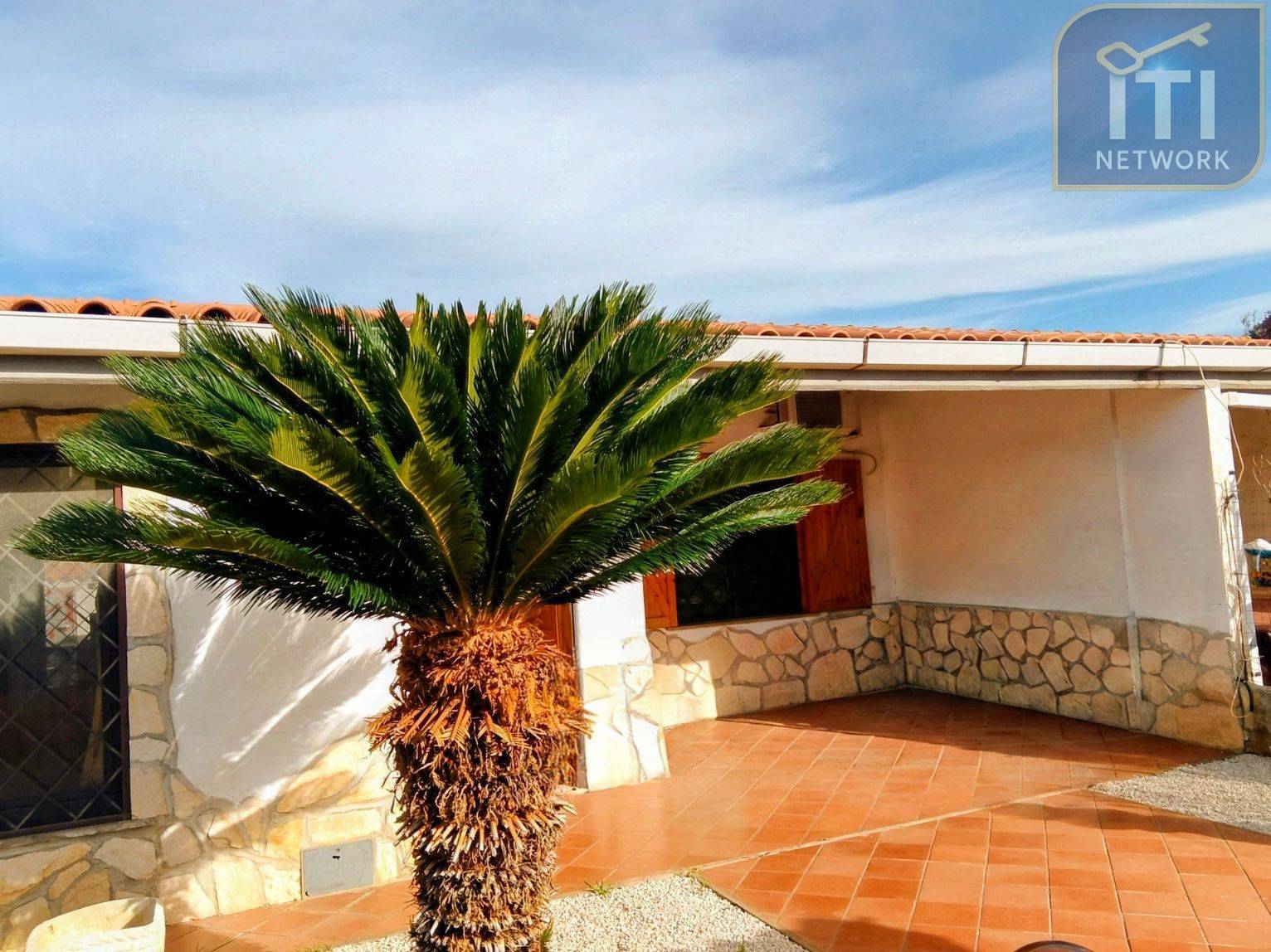 Villa a schiera in vendita a Ardea, Colle Romito