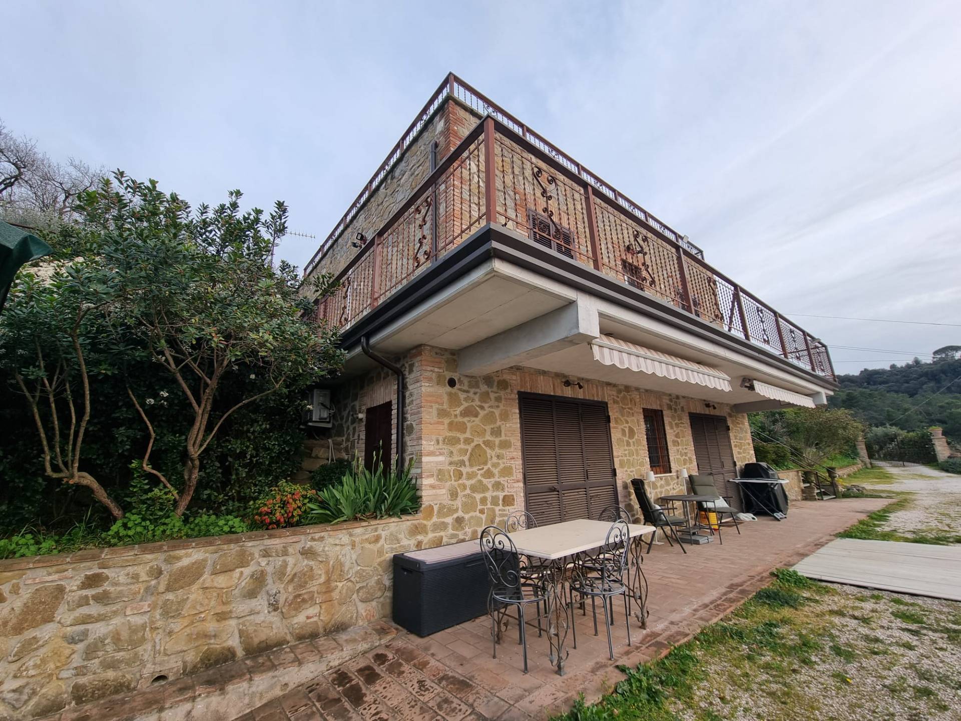 Villa in vendita a Torgiano