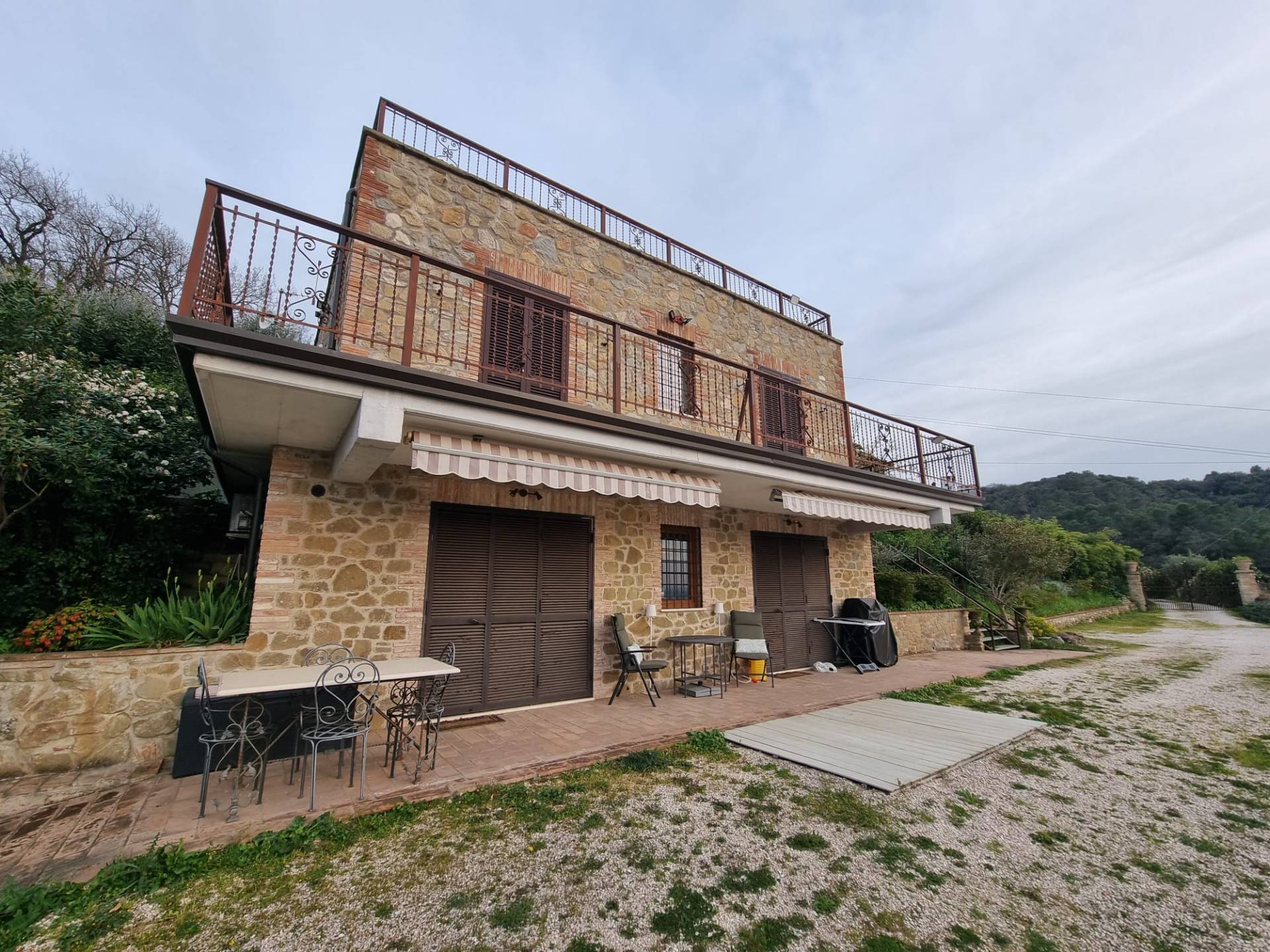 Villa in vendita a Torgiano