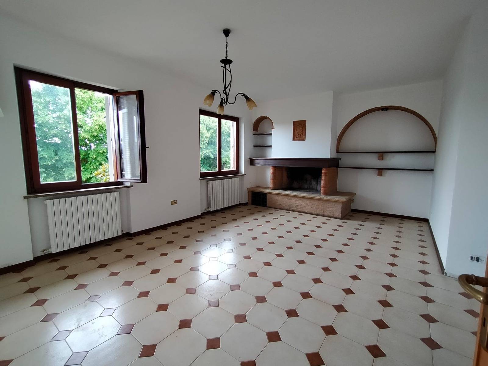 Appartamento in vendita a Deruta