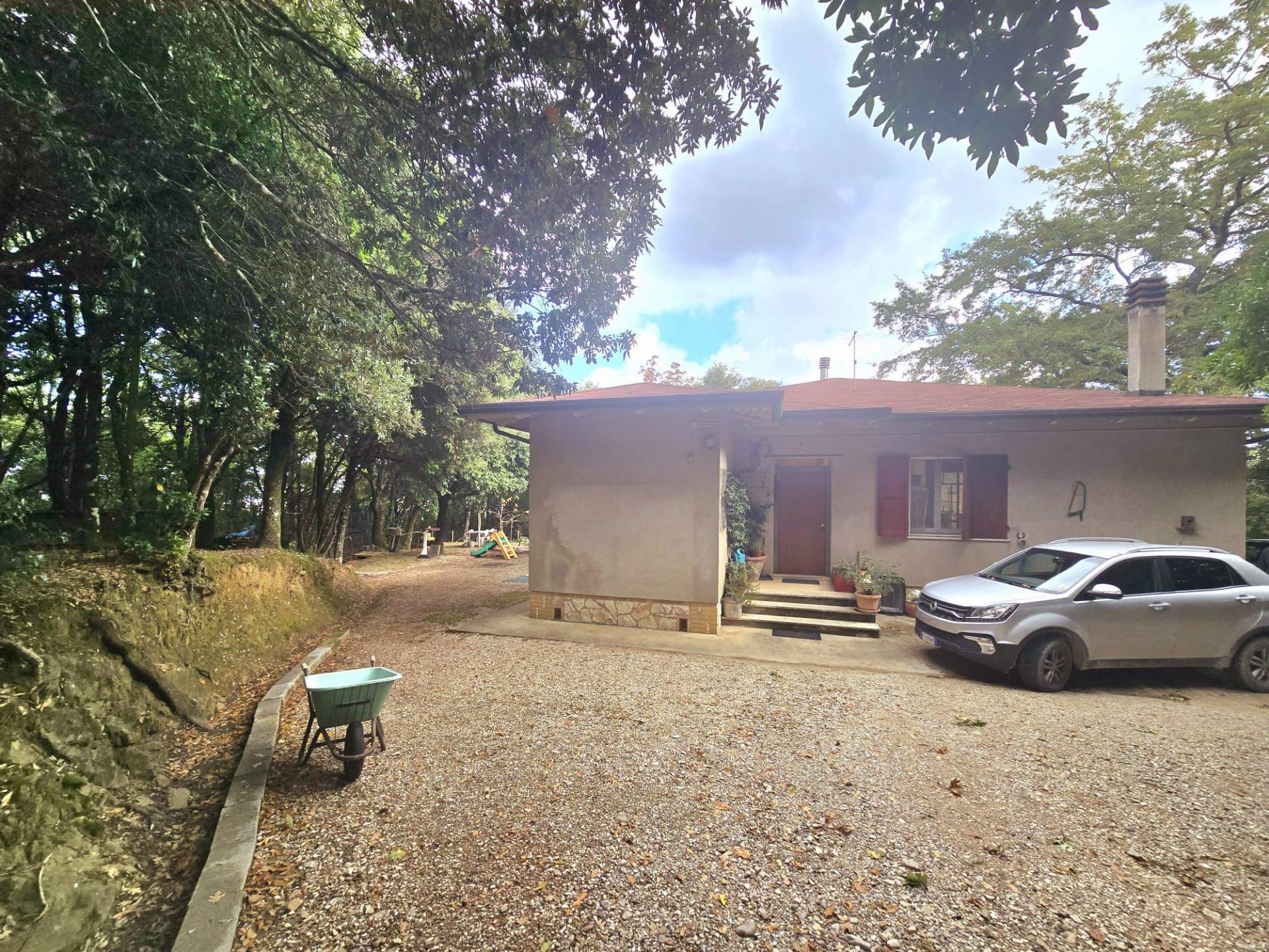 Casa singola in vendita a Bettona