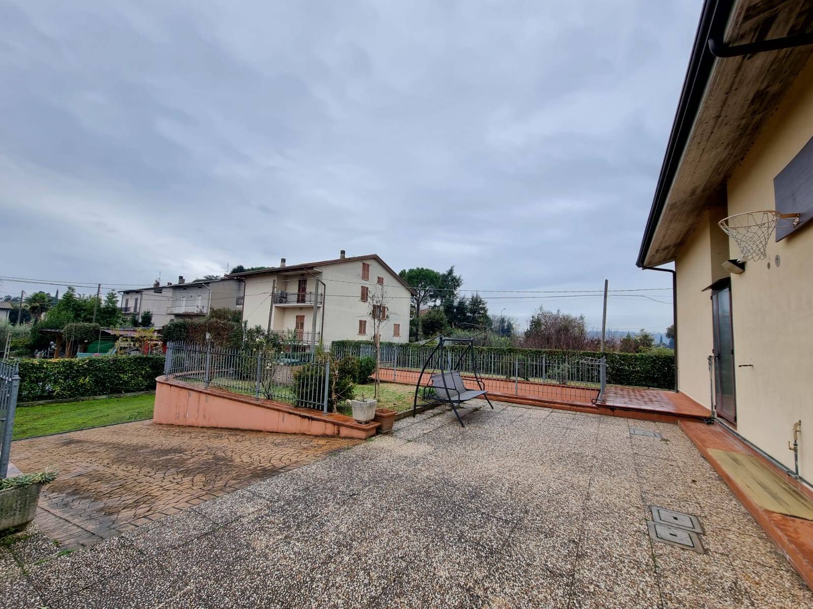 Villetta bifamiliare in vendita a Perugia, Santa Maria Rossa