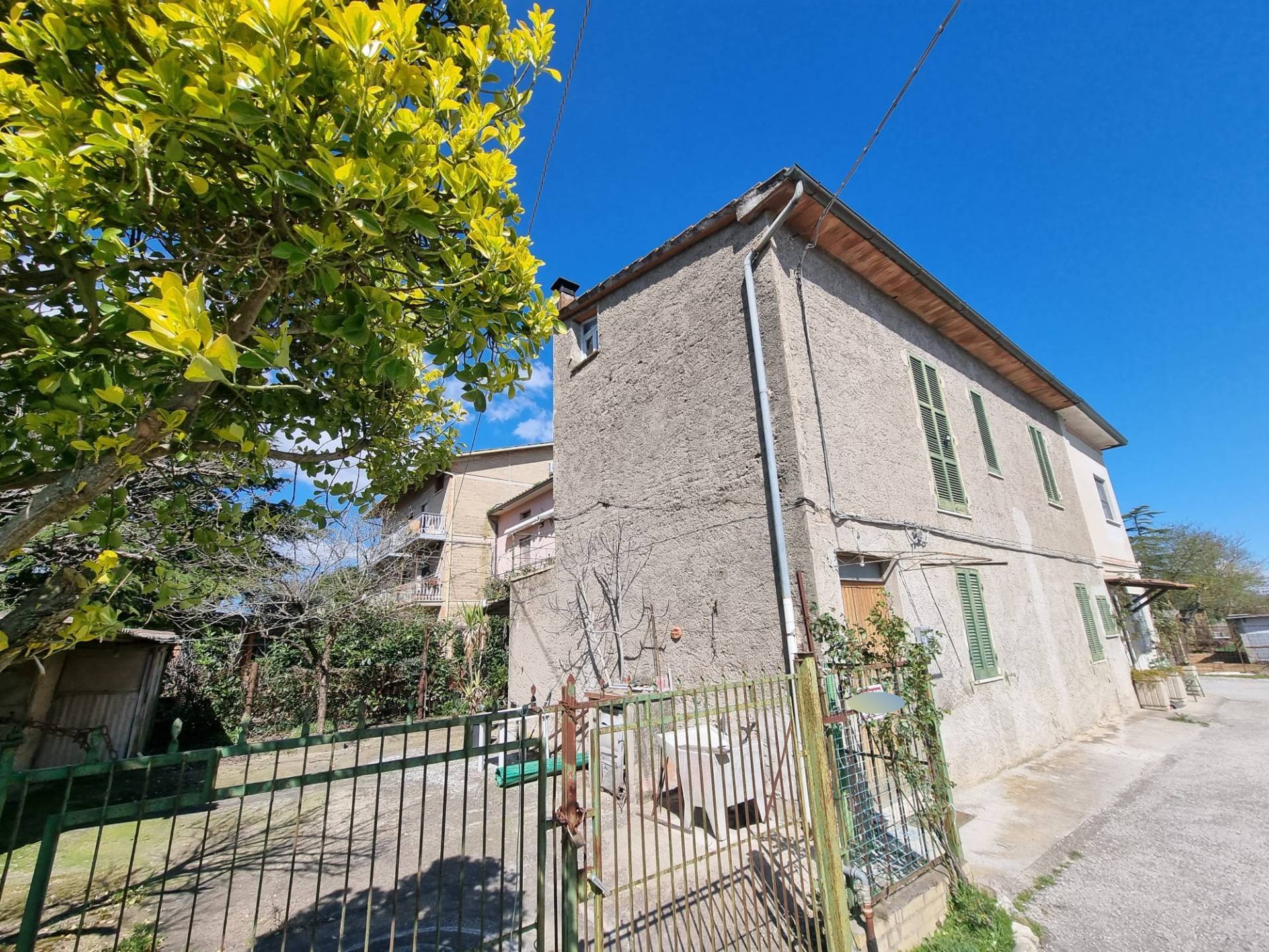 Abitazione Semindipendente in vendita a Deruta