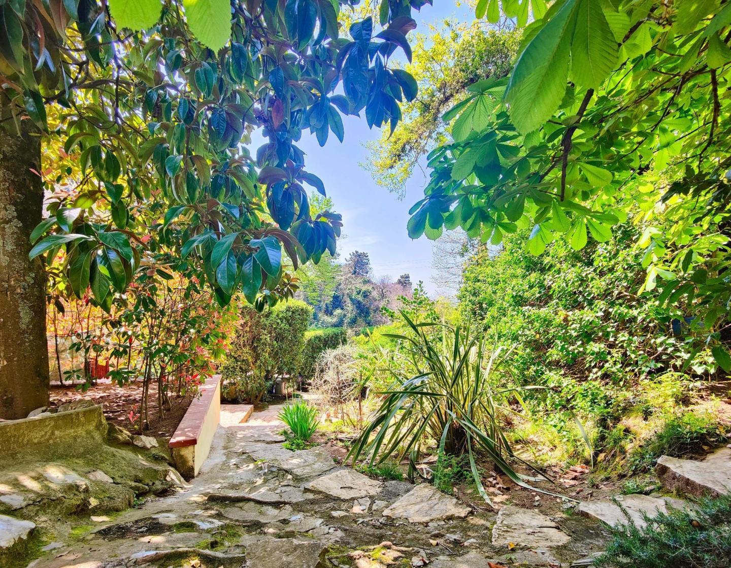 Villa con giardino a San Giuliano Terme