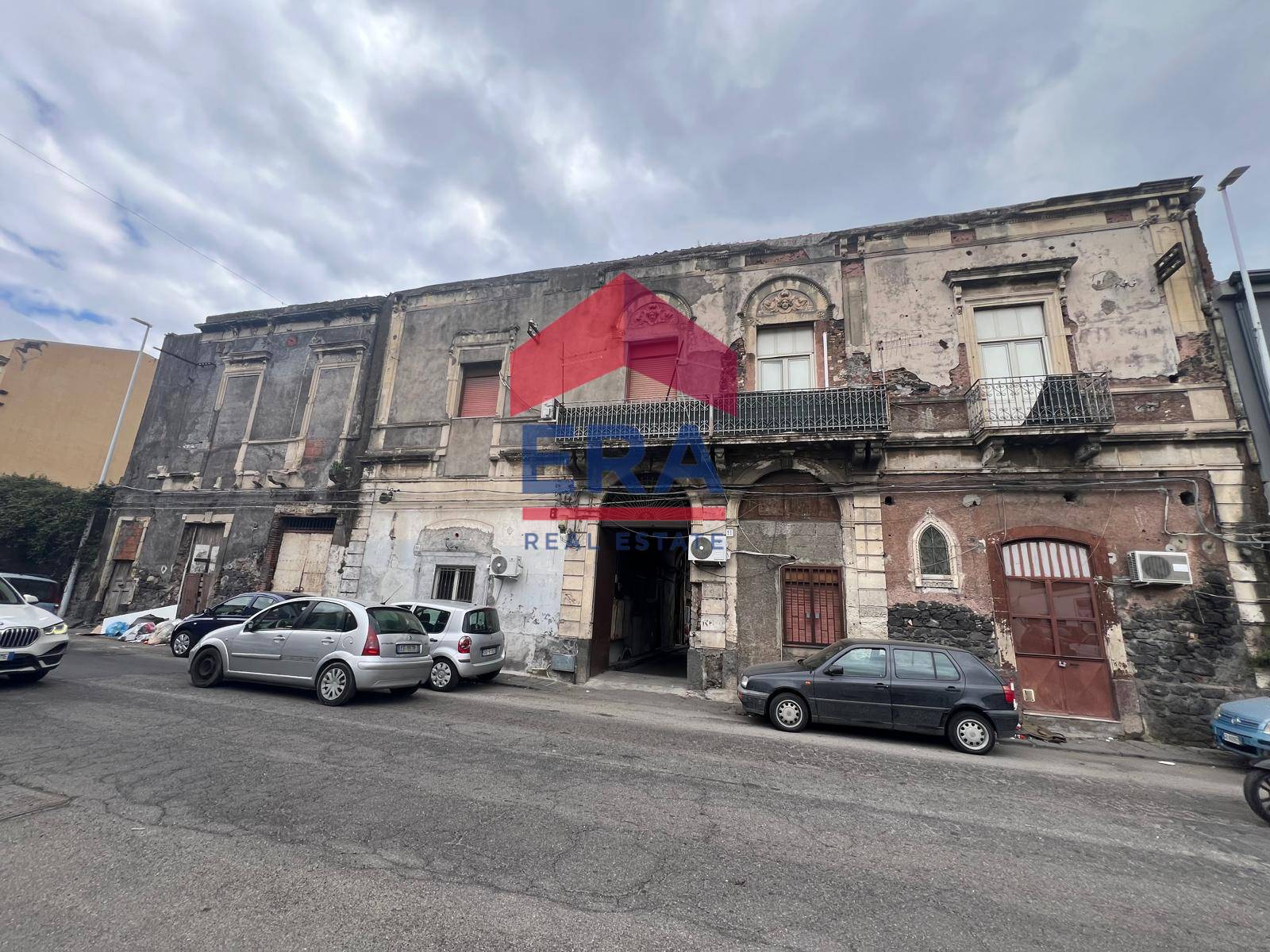 Casa Indipendente in vendita a Catania