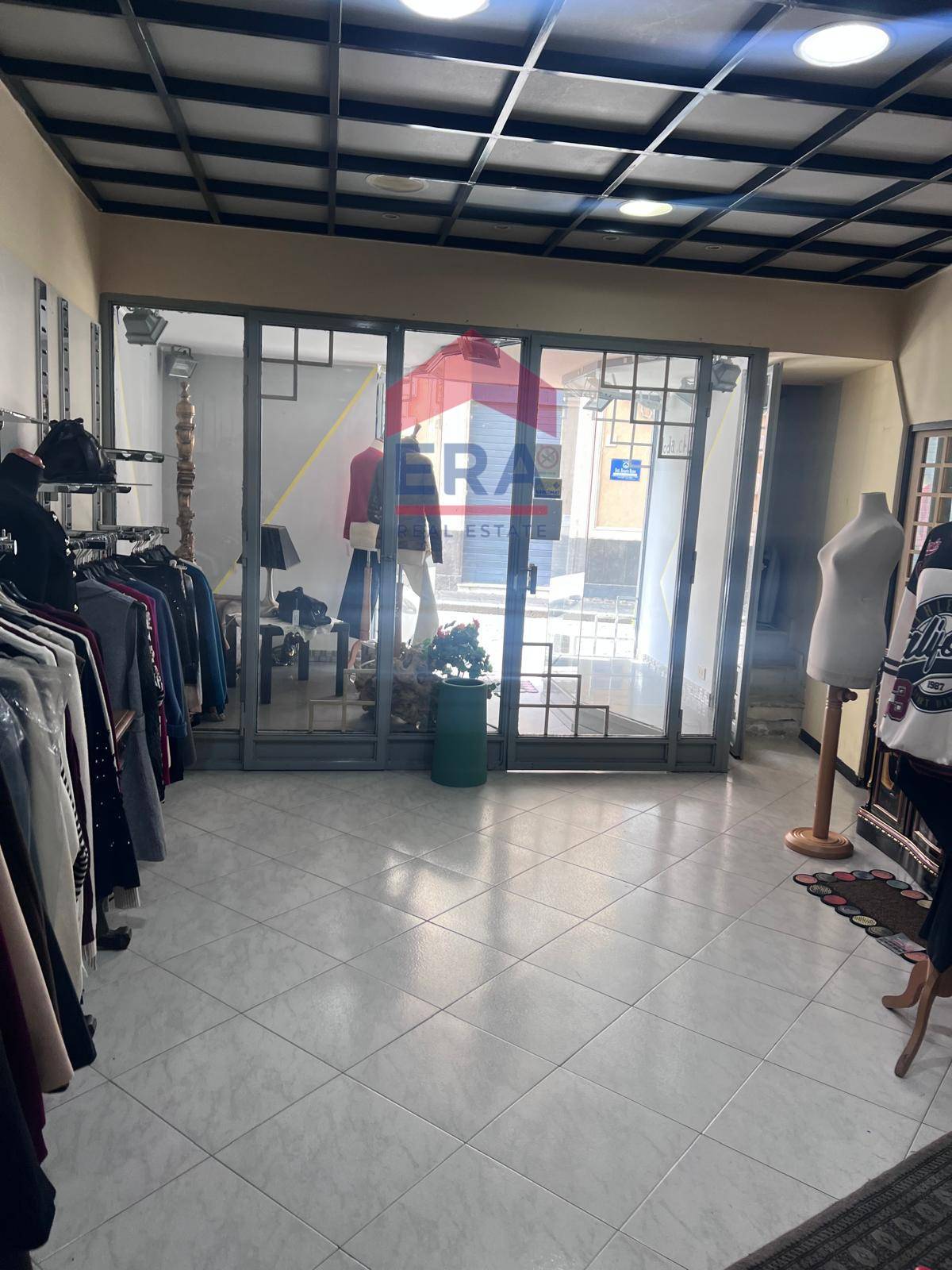 Commerciale Altro in vendita a Trecastagni