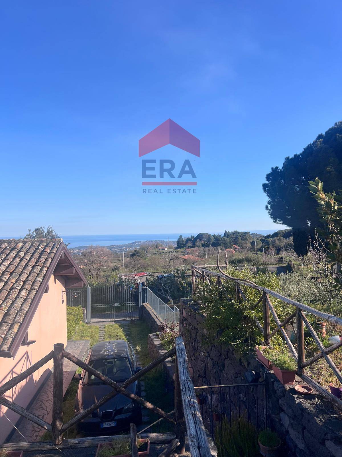 Terreno in vendita a Trecastagni