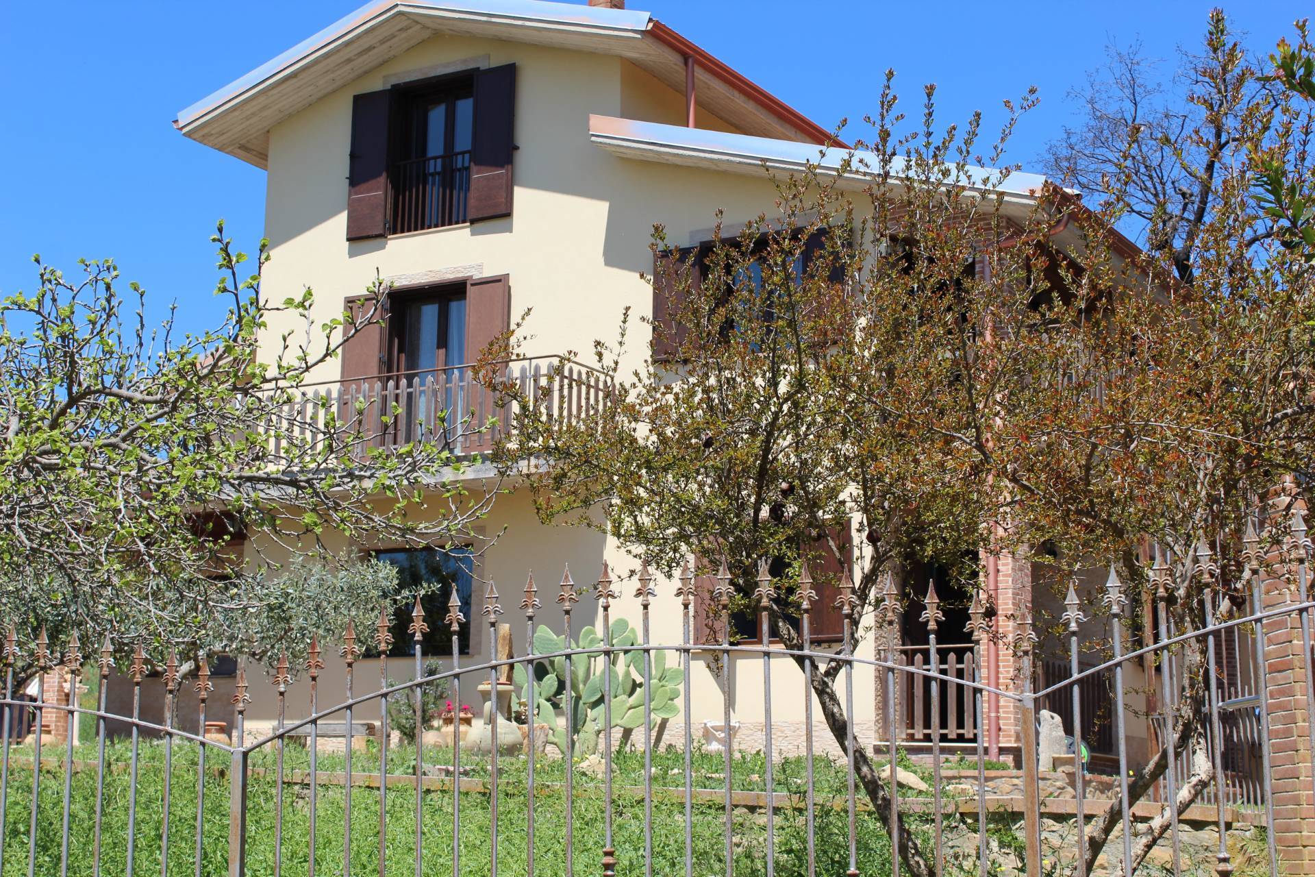 Villa singola in vendita a Gagliano Castelferrato