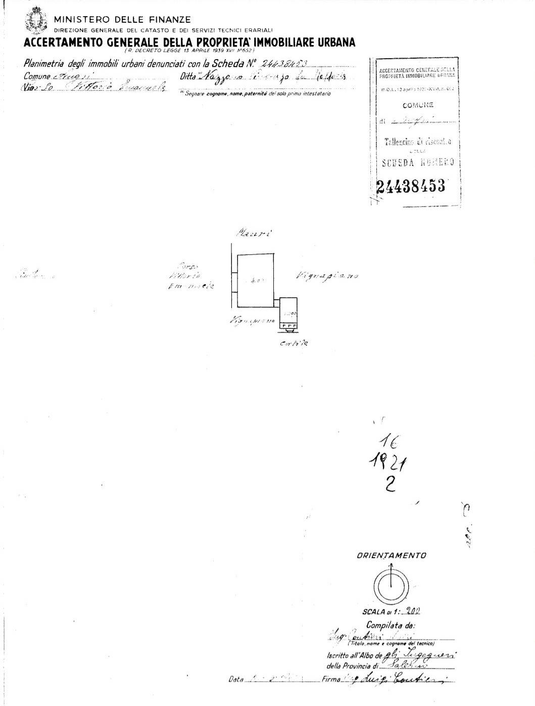 Locale commerciale in vendita a Angri