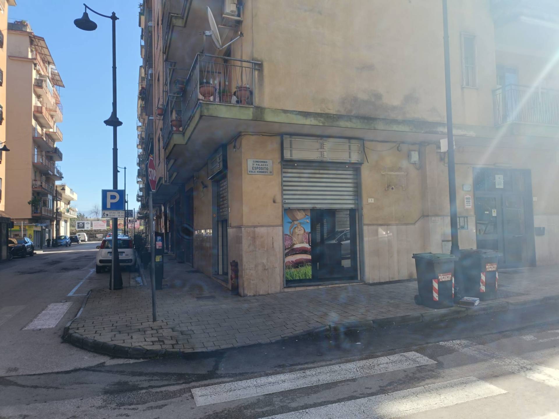 Locale commerciale in vendita a Angri