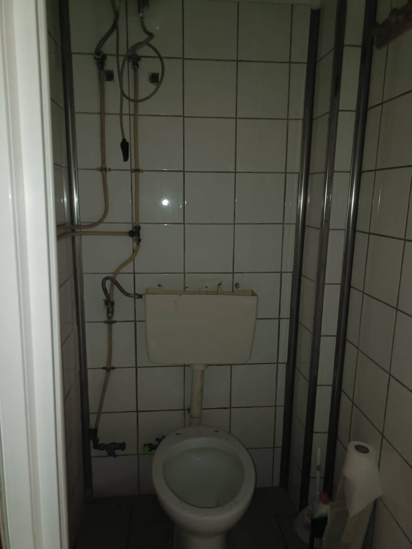 Locale commerciale in vendita a Angri