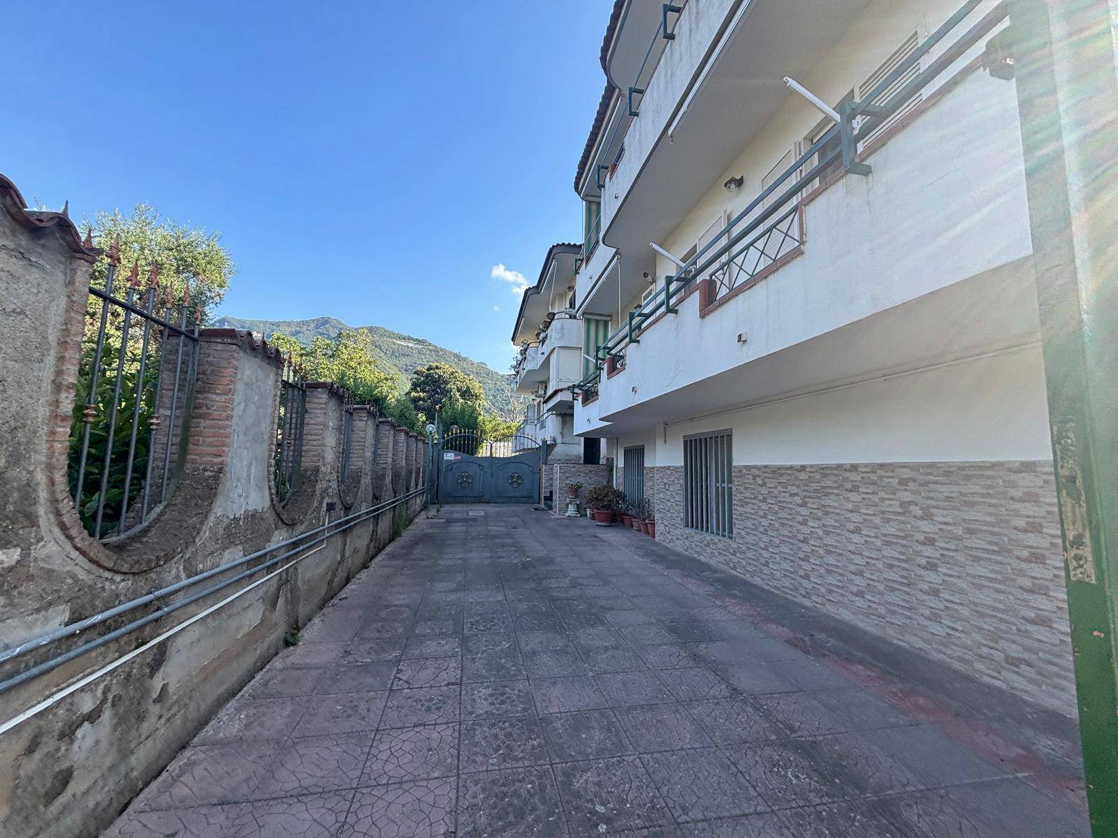 Appartamento in vendita a Sant'Egidio del Monte Albino