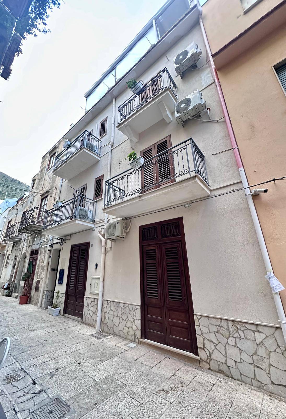 Casa Semindipendente in vendita a Castellammare del Golfo