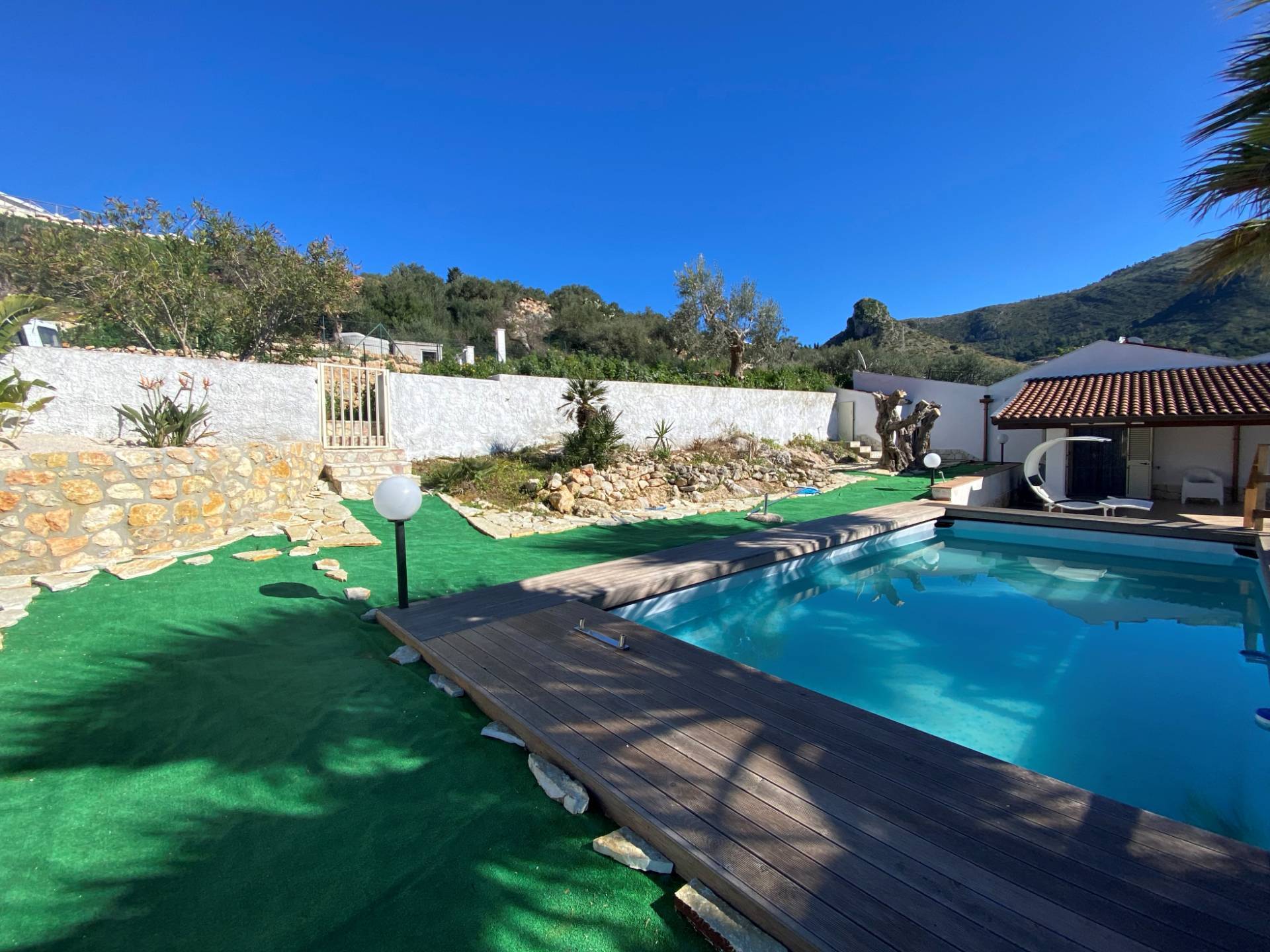 Villa in vendita a Castellammare del Golfo