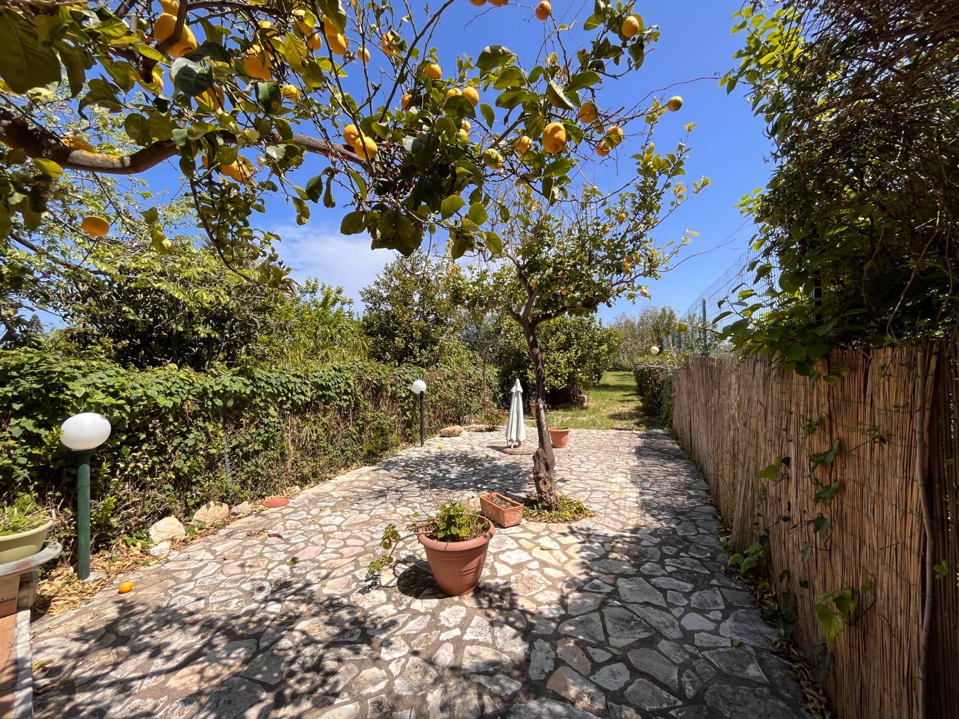 Villa in vendita a Castellammare del Golfo