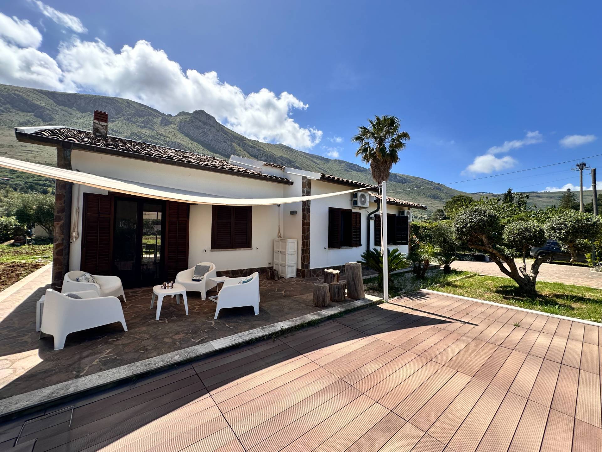 Villa in vendita a Castellammare del Golfo