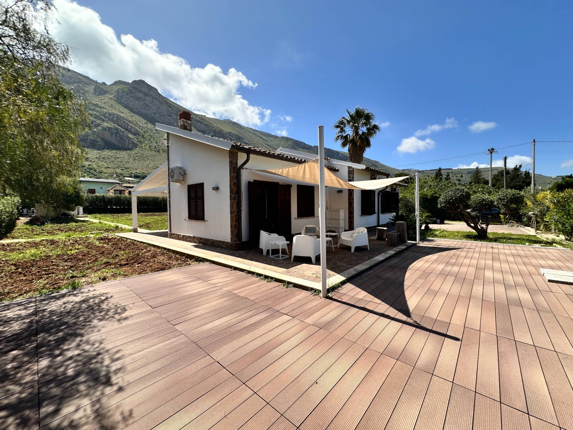 Villa in vendita a Castellammare del Golfo