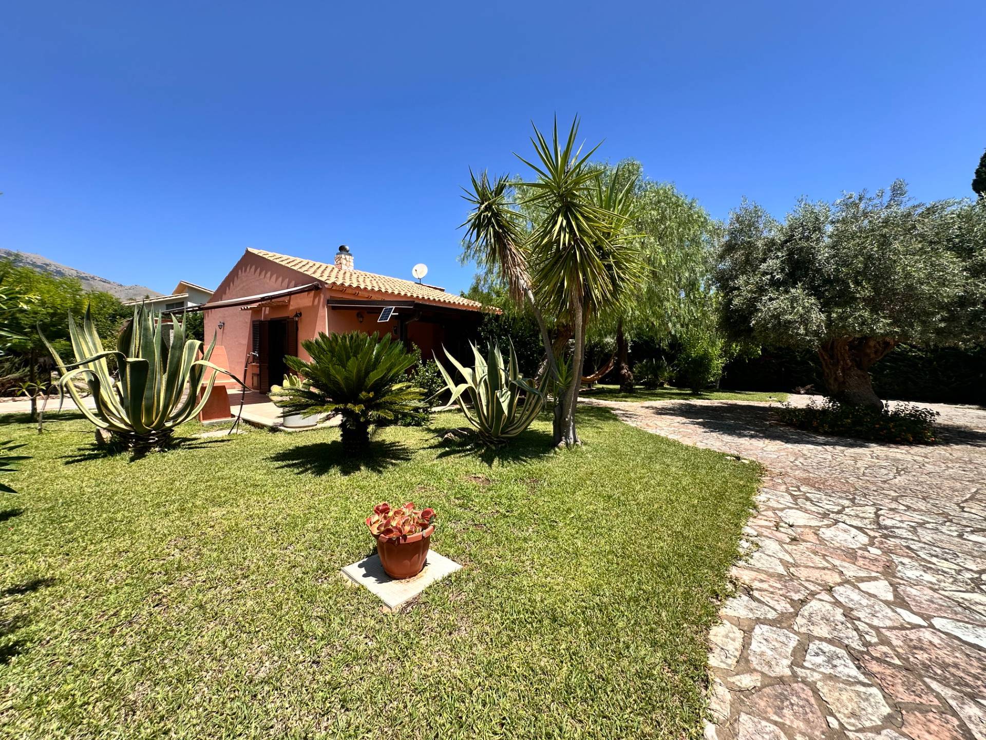 Villa in vendita a Castellammare del Golfo