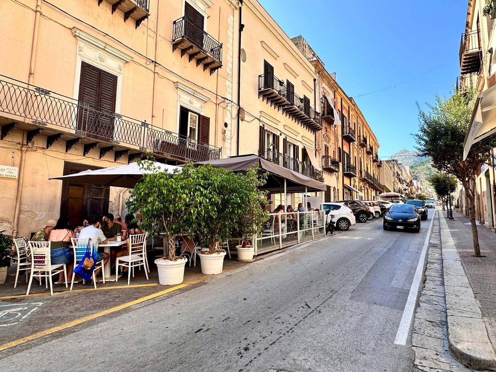 Attivit commerciale in vendita a Castellammare del Golfo