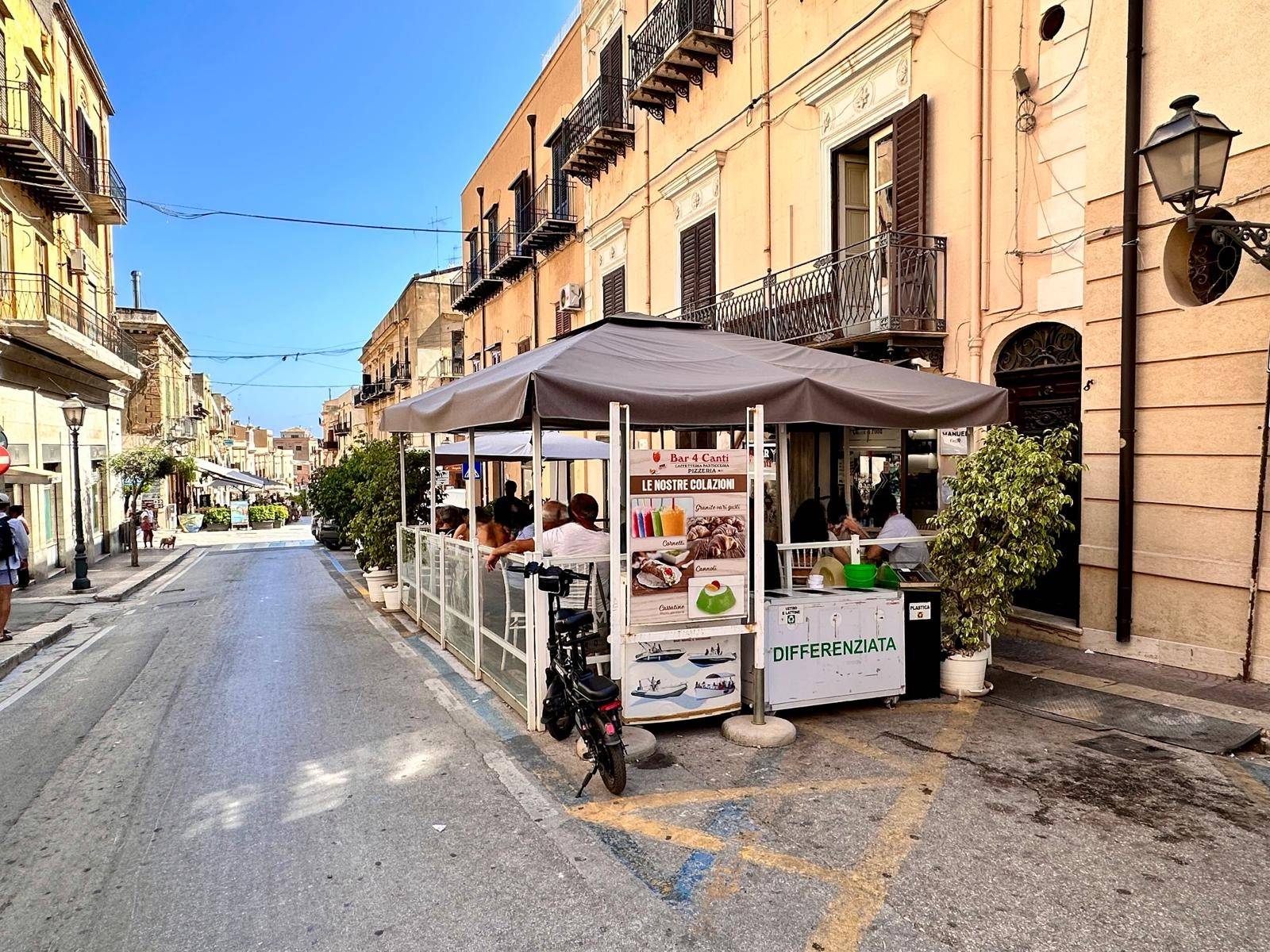 Attivit commerciale in vendita a Castellammare del Golfo
