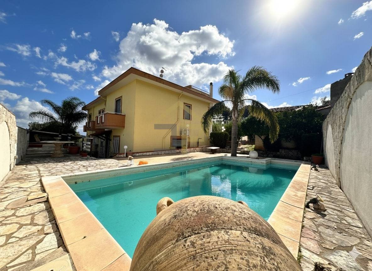 Villa in vendita a Castellammare del Golfo