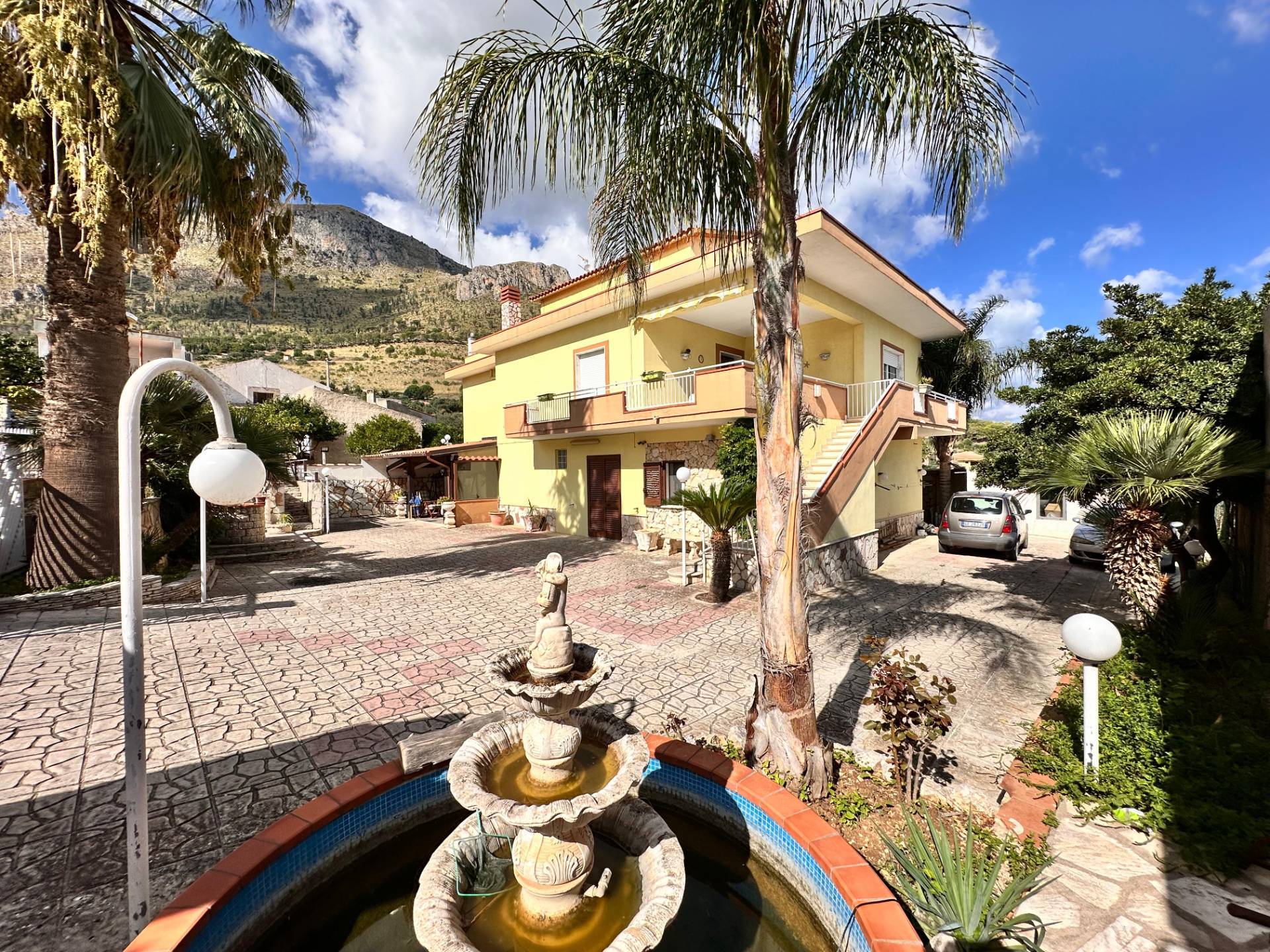 Villa in vendita a Castellammare del Golfo