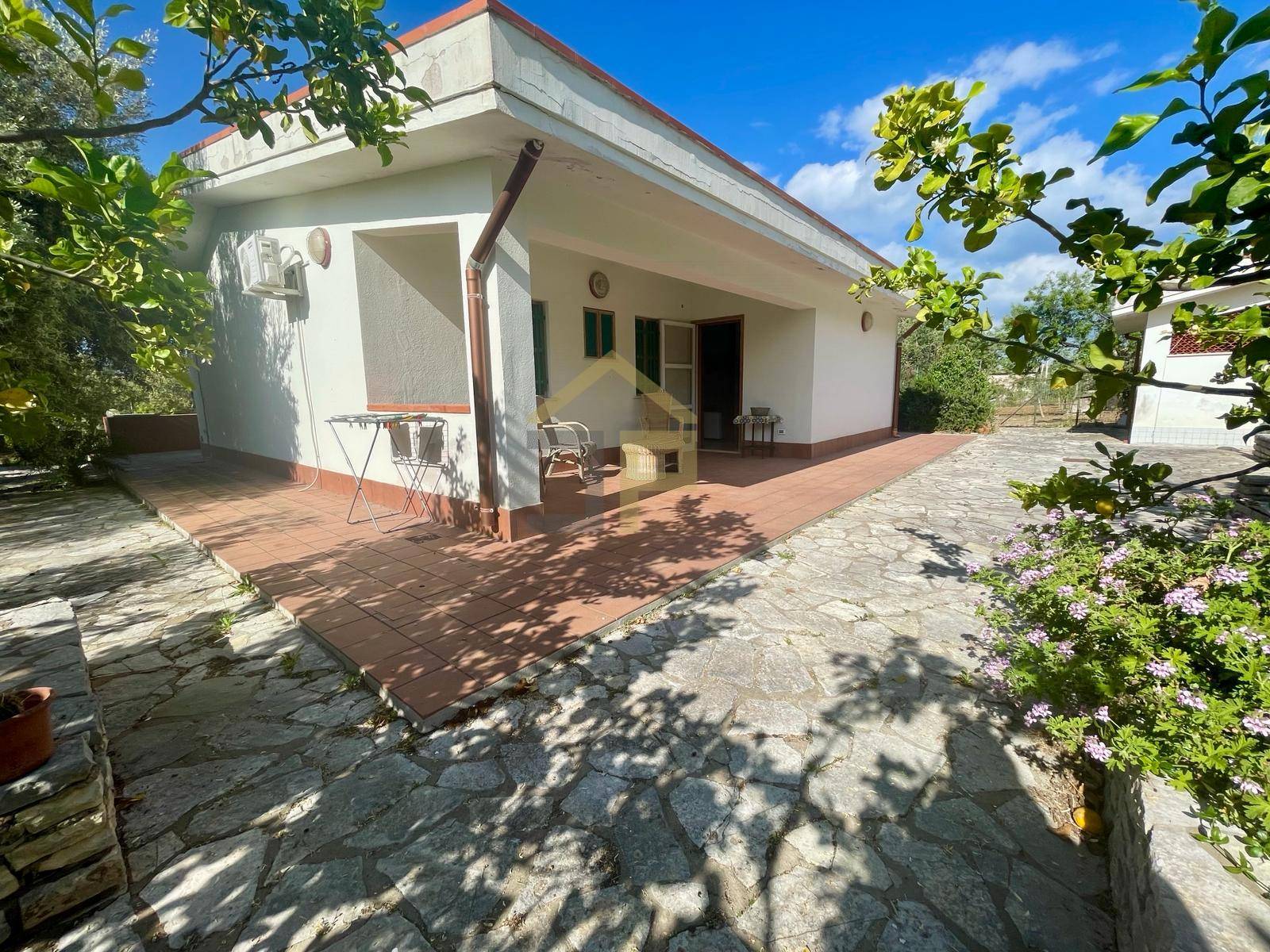 Villa in vendita a Castellammare del Golfo