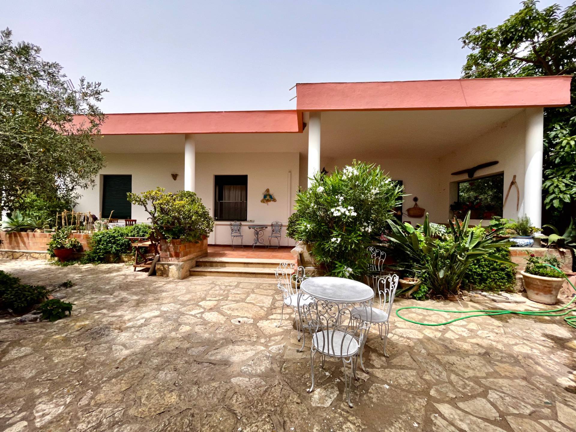 Villa in vendita a Castellammare del Golfo