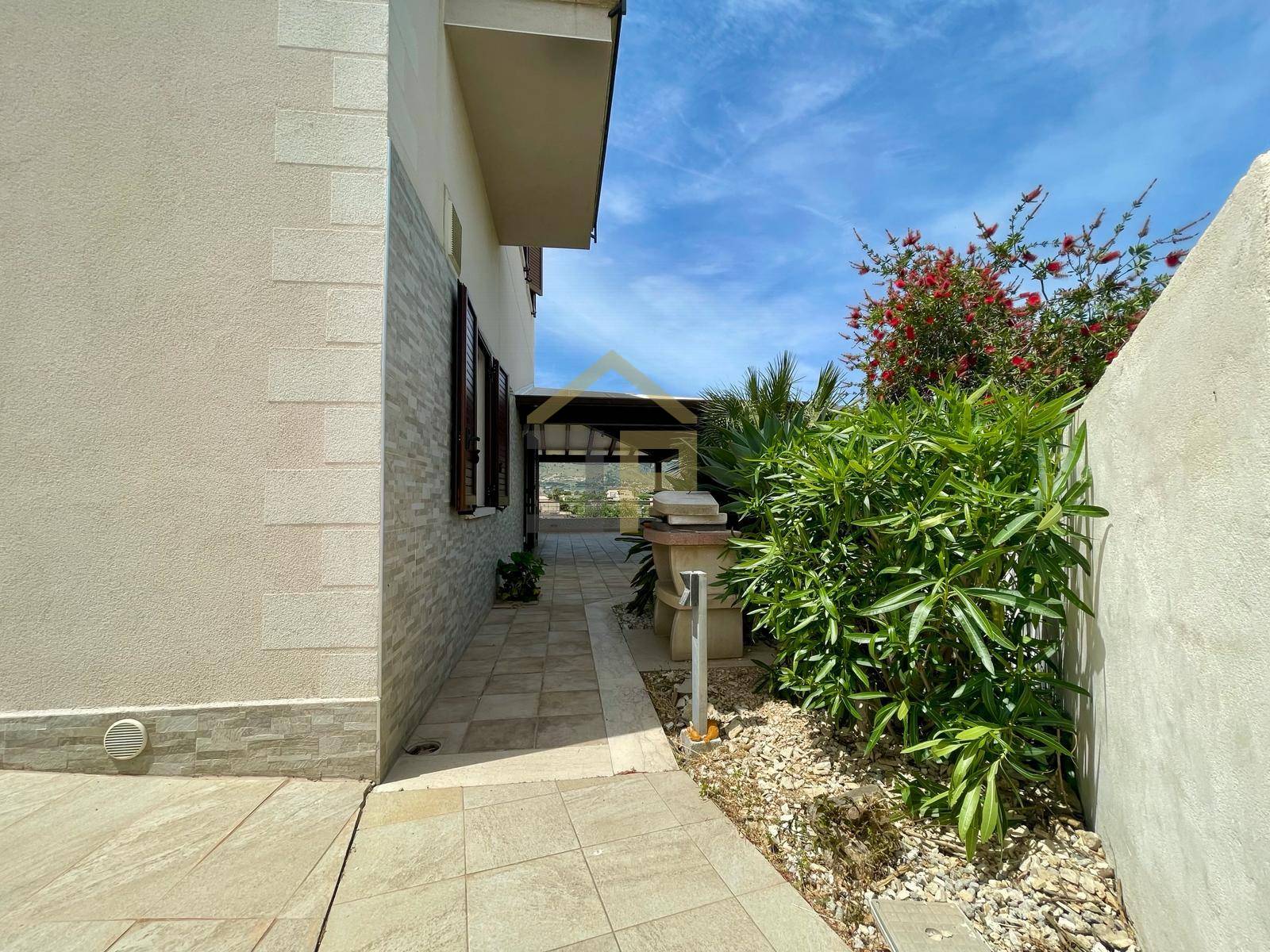Villa in vendita a Alcamo, Alcamo Periferia
