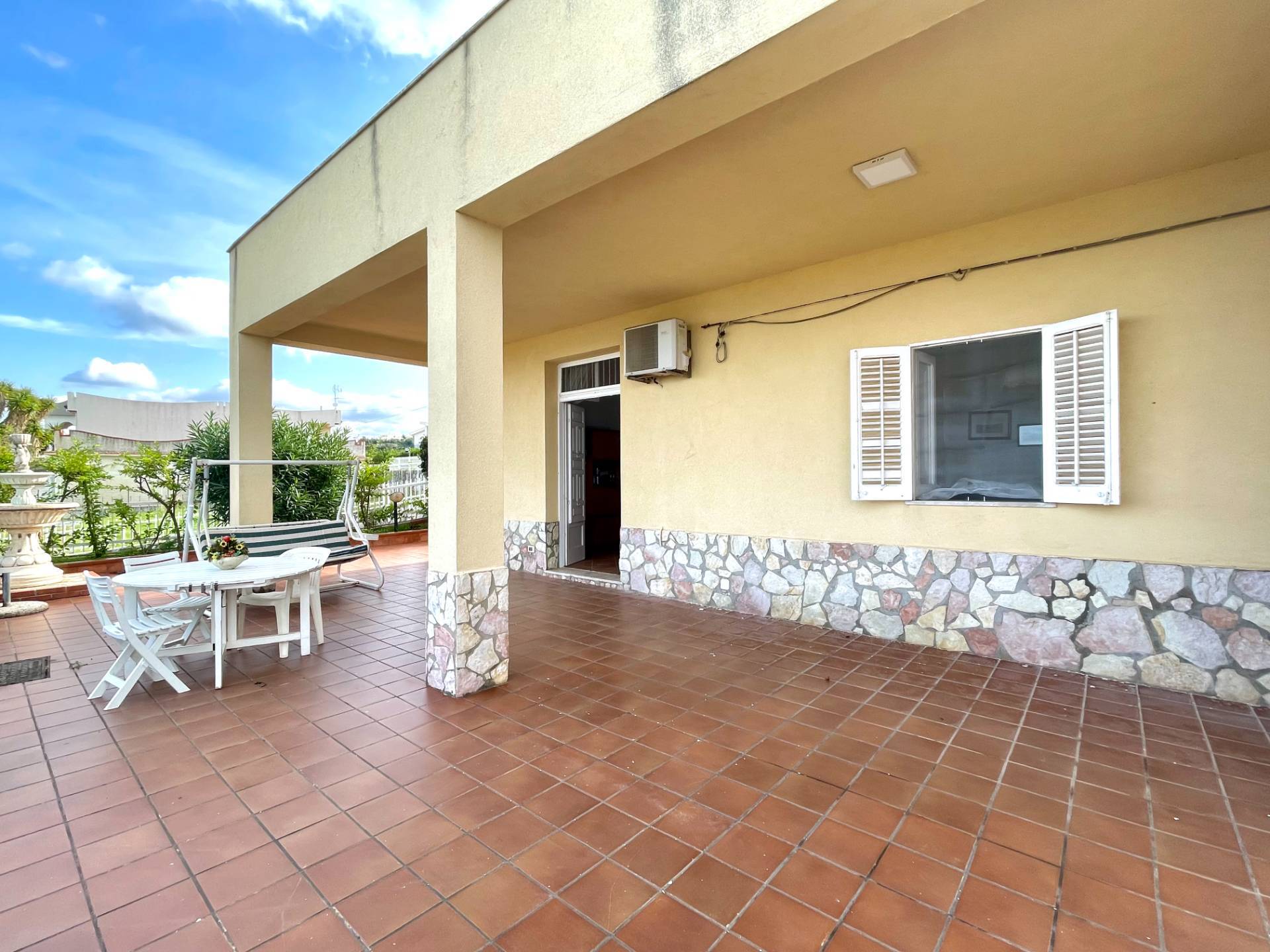 Villa in vendita a Castellammare del Golfo