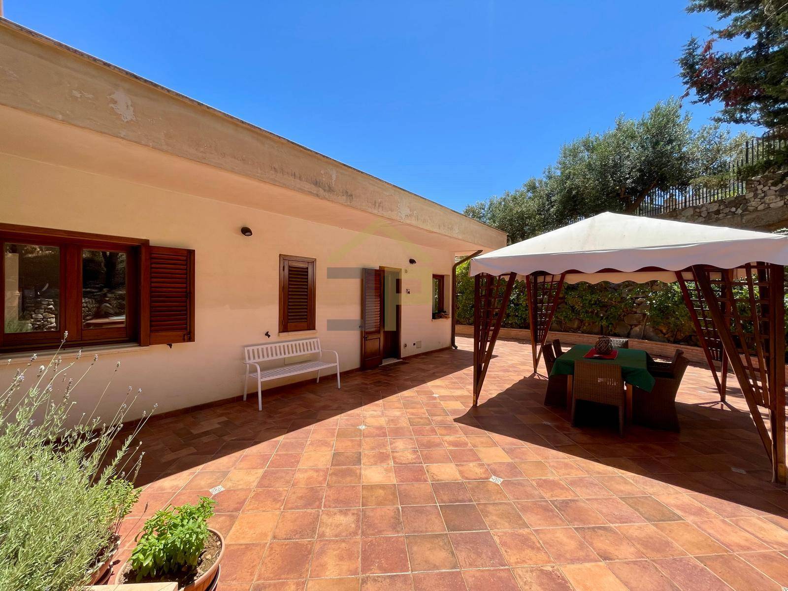 Villa in vendita a Castellammare del Golfo, Contrada Bocca della Carrubba