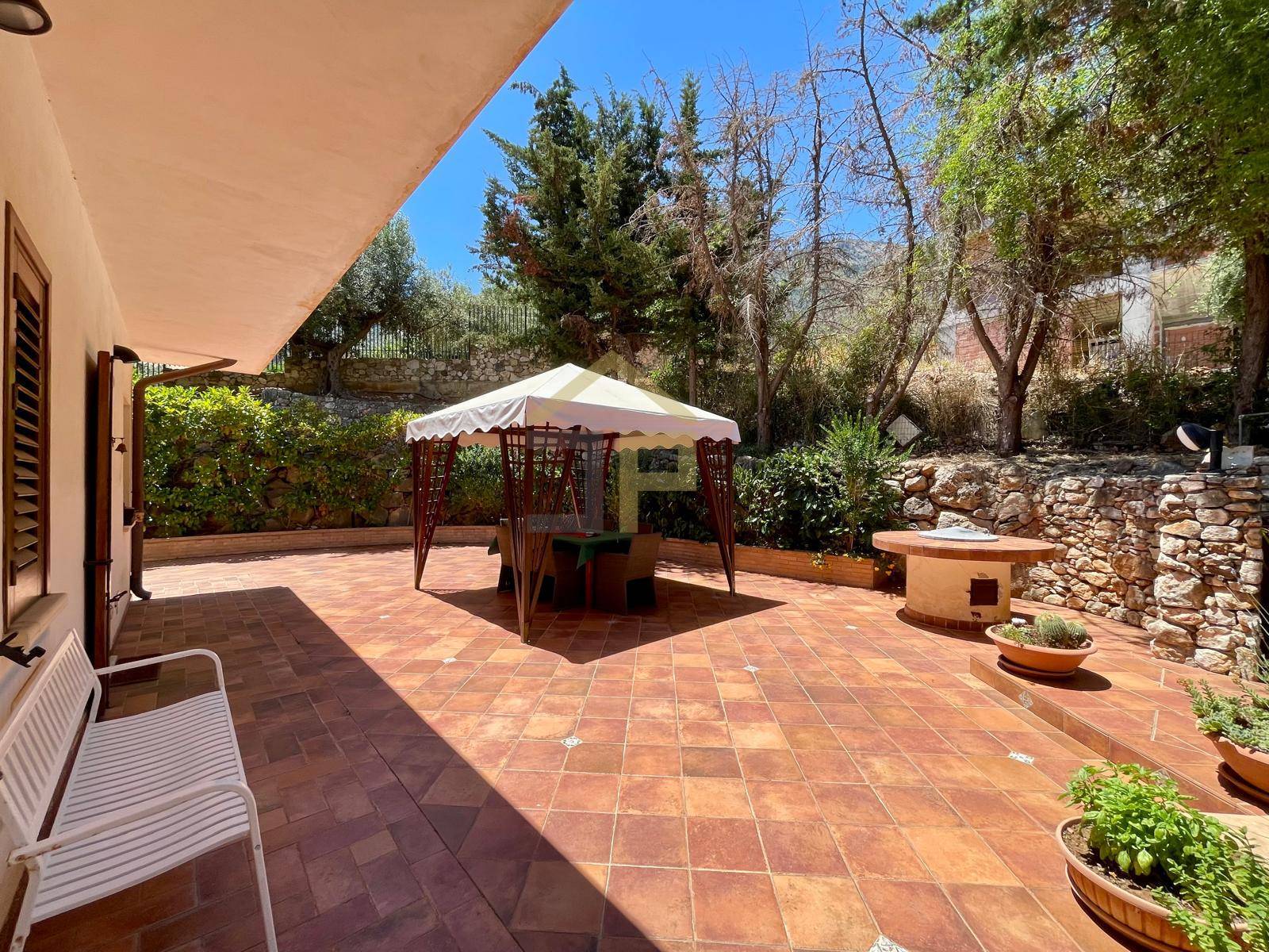 Villa in vendita a Castellammare del Golfo, Contrada Bocca della Carrubba