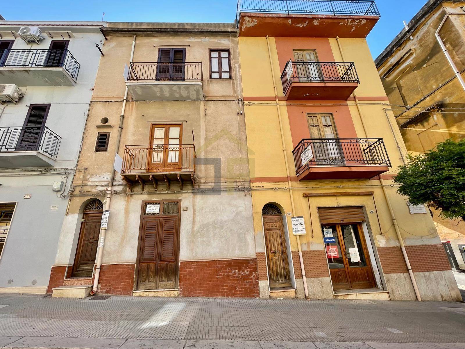 Casa Indipendente in vendita a Castellammare del Golfo, Centro Citt