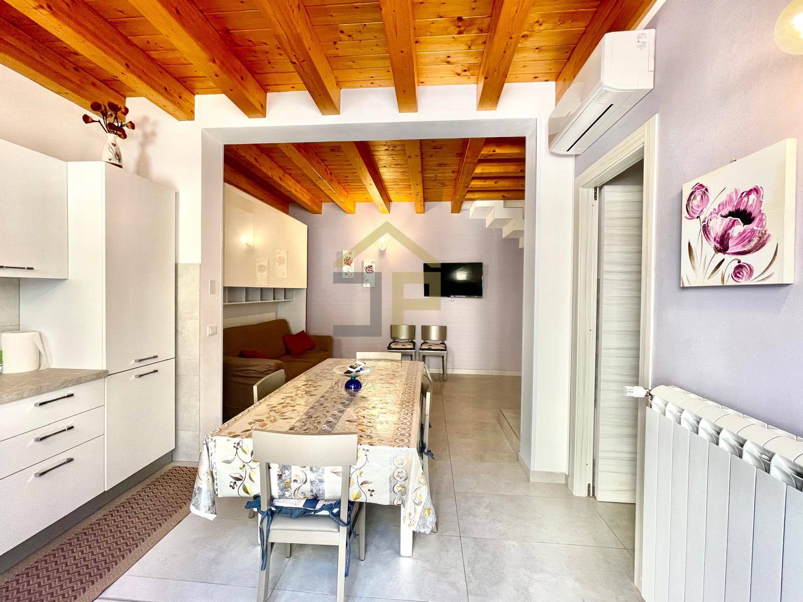 Casa Indipendente in vendita a Castellammare del Golfo, Centro Citt