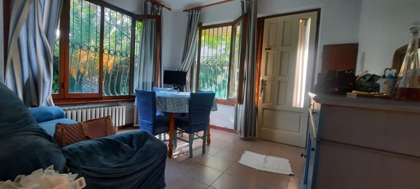 Casa indipendente con giardino, Forte dei Marmi centro