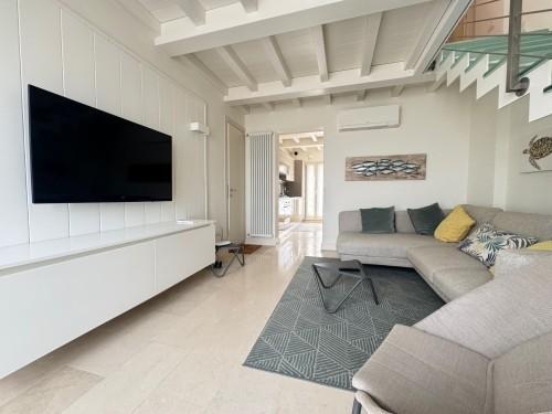 Villa Bifamiliare arredata in affitto, Forte dei Marmi centro