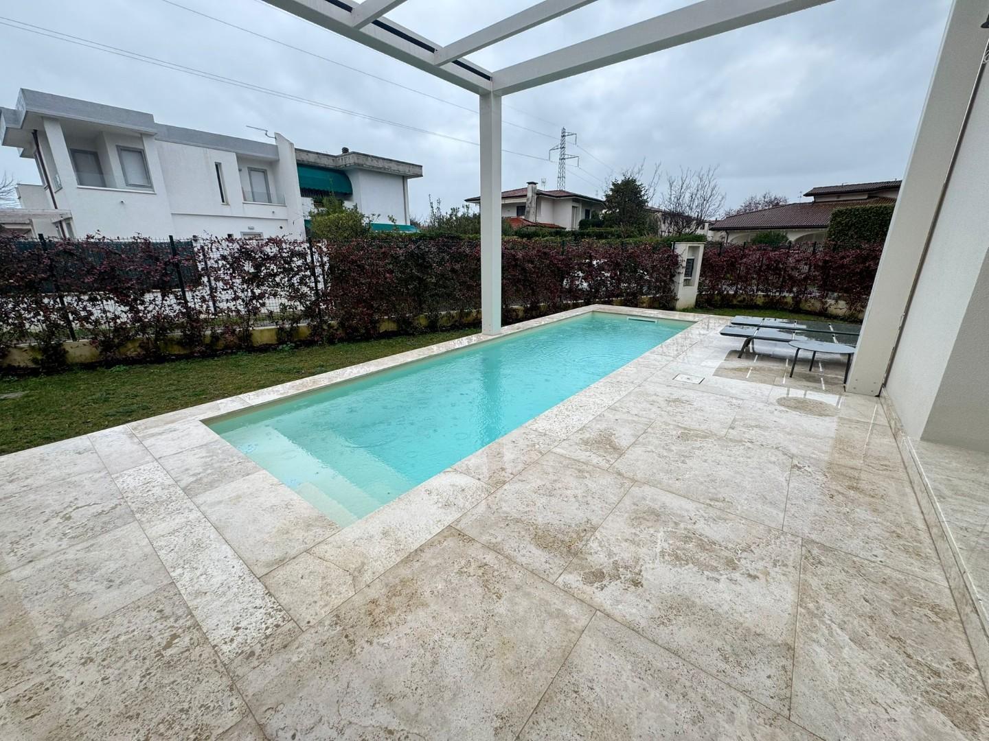 Villa in vendita, Forte dei Marmi caranna