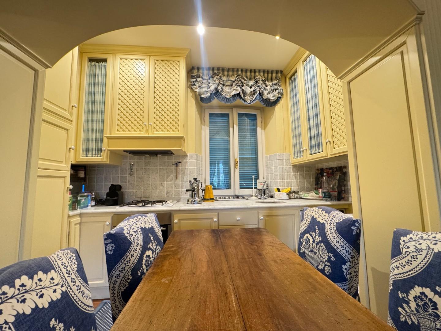 Trilocale arredato in affitto, Forte dei Marmi centro storico