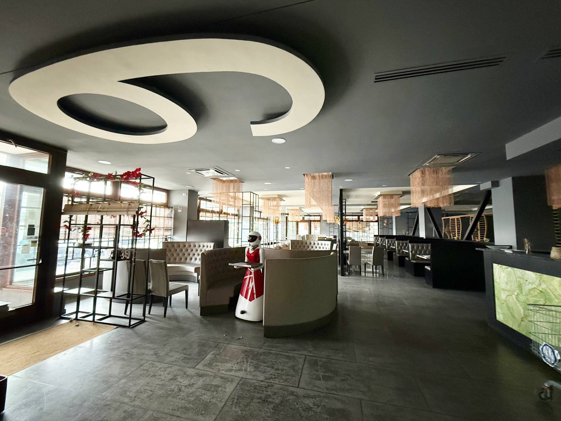 Locale commerciale in vendita a Conegliano