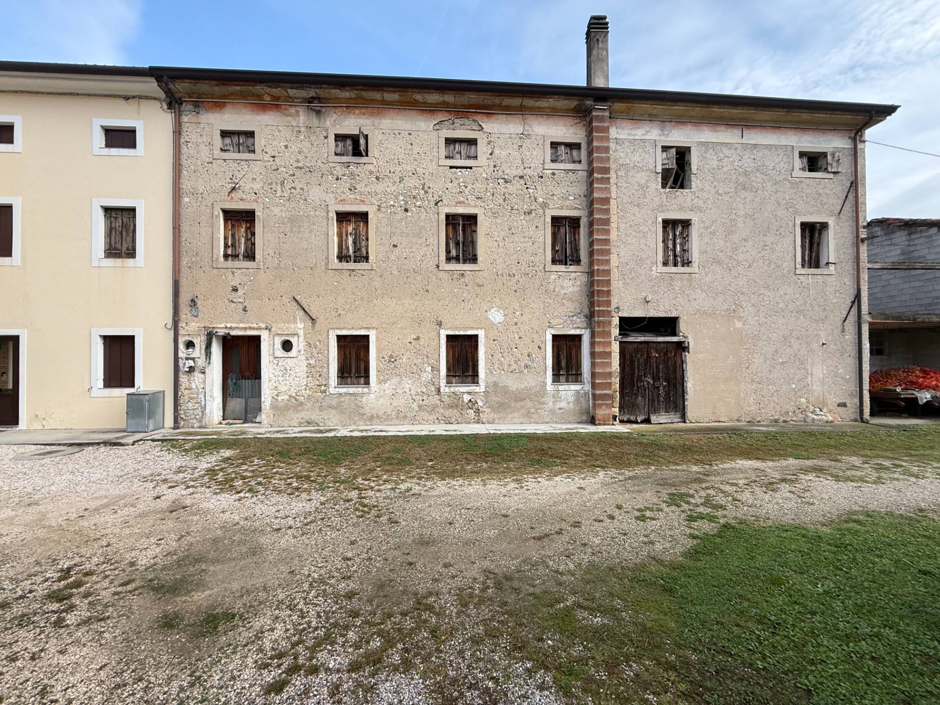 Rustico in vendita a San Vendemiano, Centro
