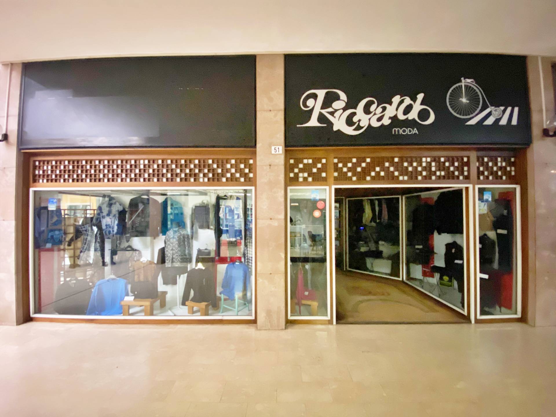 Locale commerciale in vendita a Conegliano