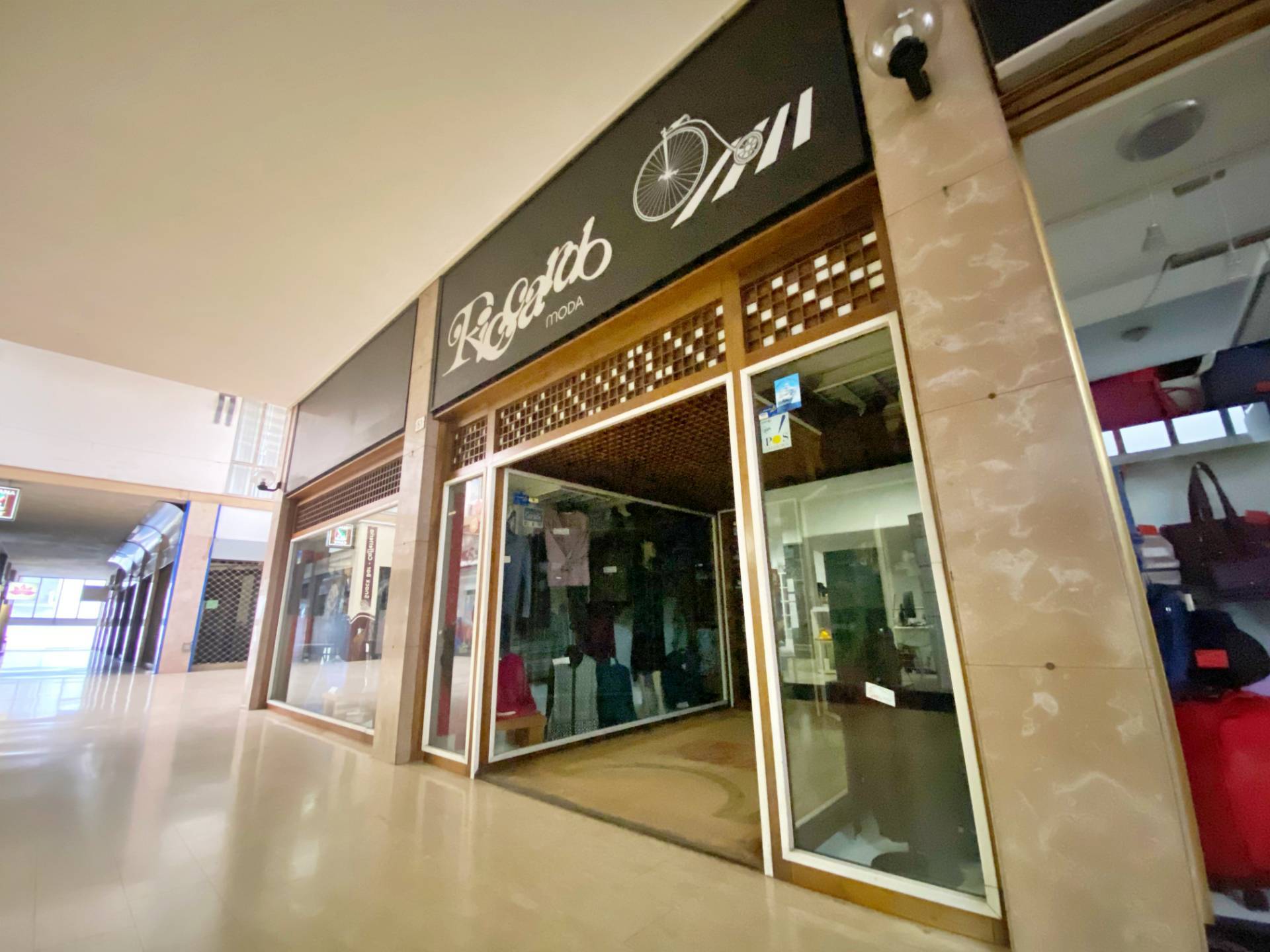 Locale commerciale in vendita a Conegliano