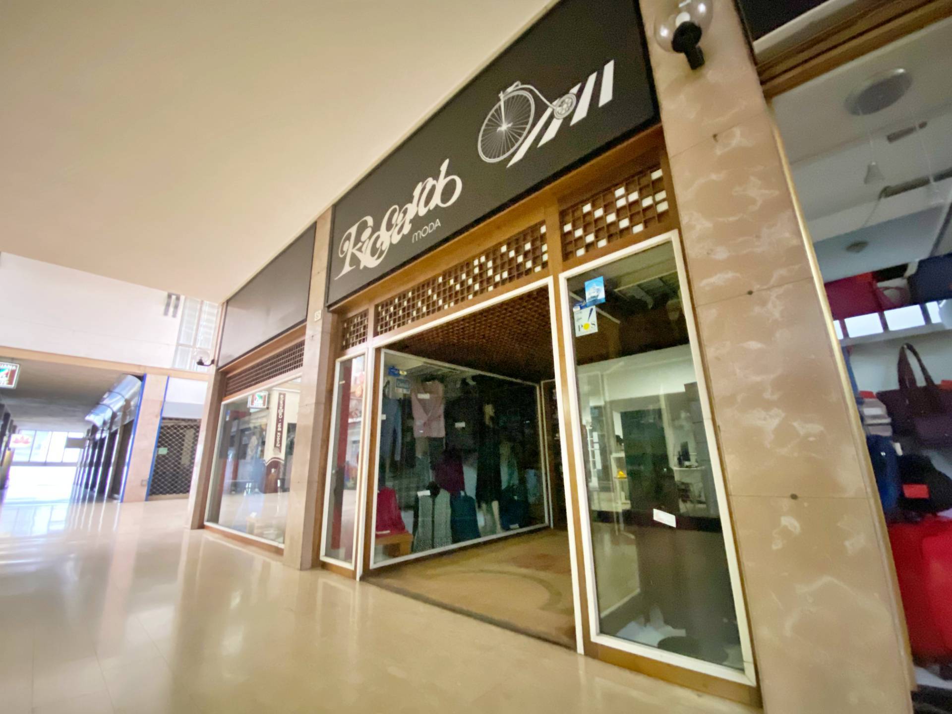 Locale commerciale in vendita a Conegliano