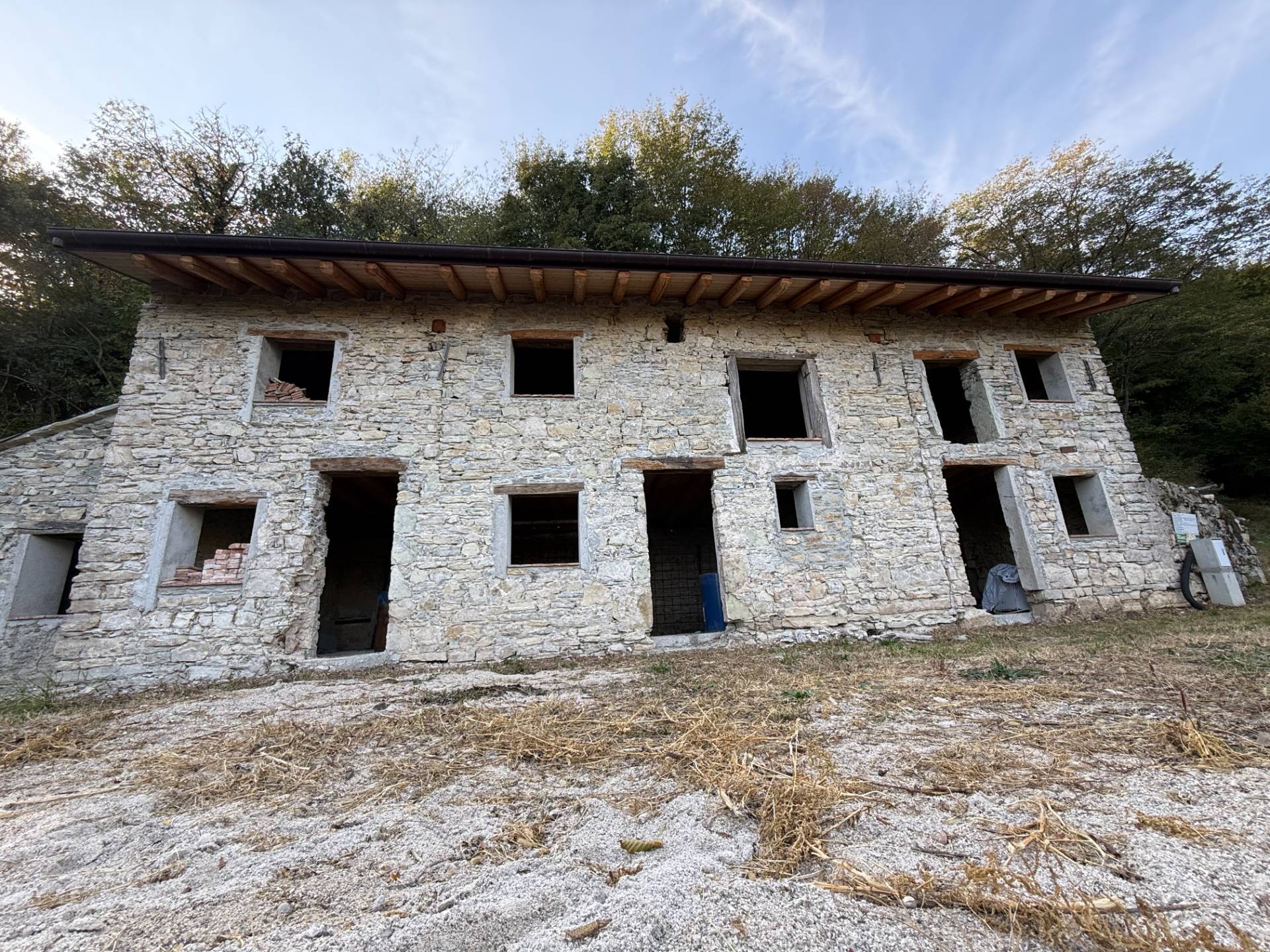 Casa singola in vendita a Revine Lago, Revine