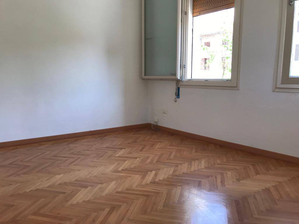 Studio/Ufficio in affitto a Rovigo