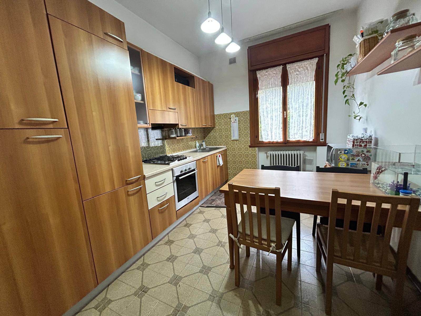 Appartamento in affitto a Rovigo, Commenda ovest