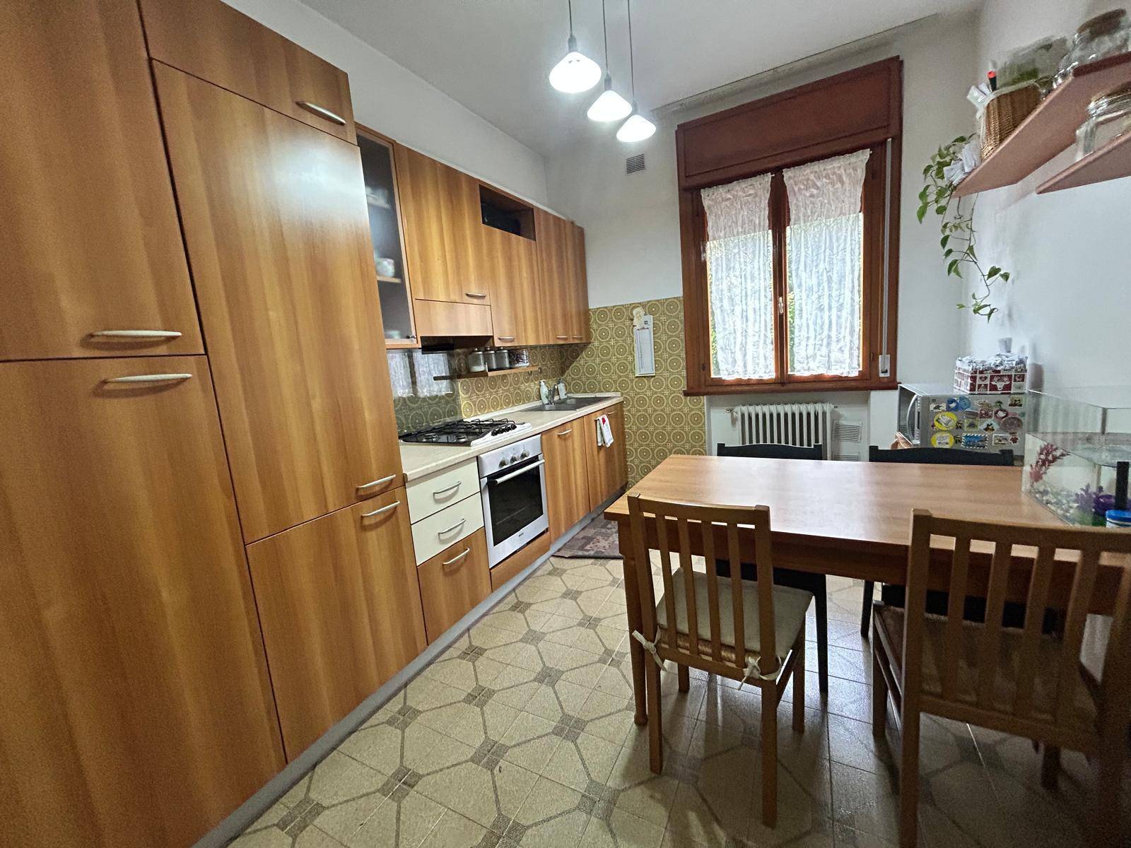 Appartamento in affitto a Rovigo, Commenda ovest