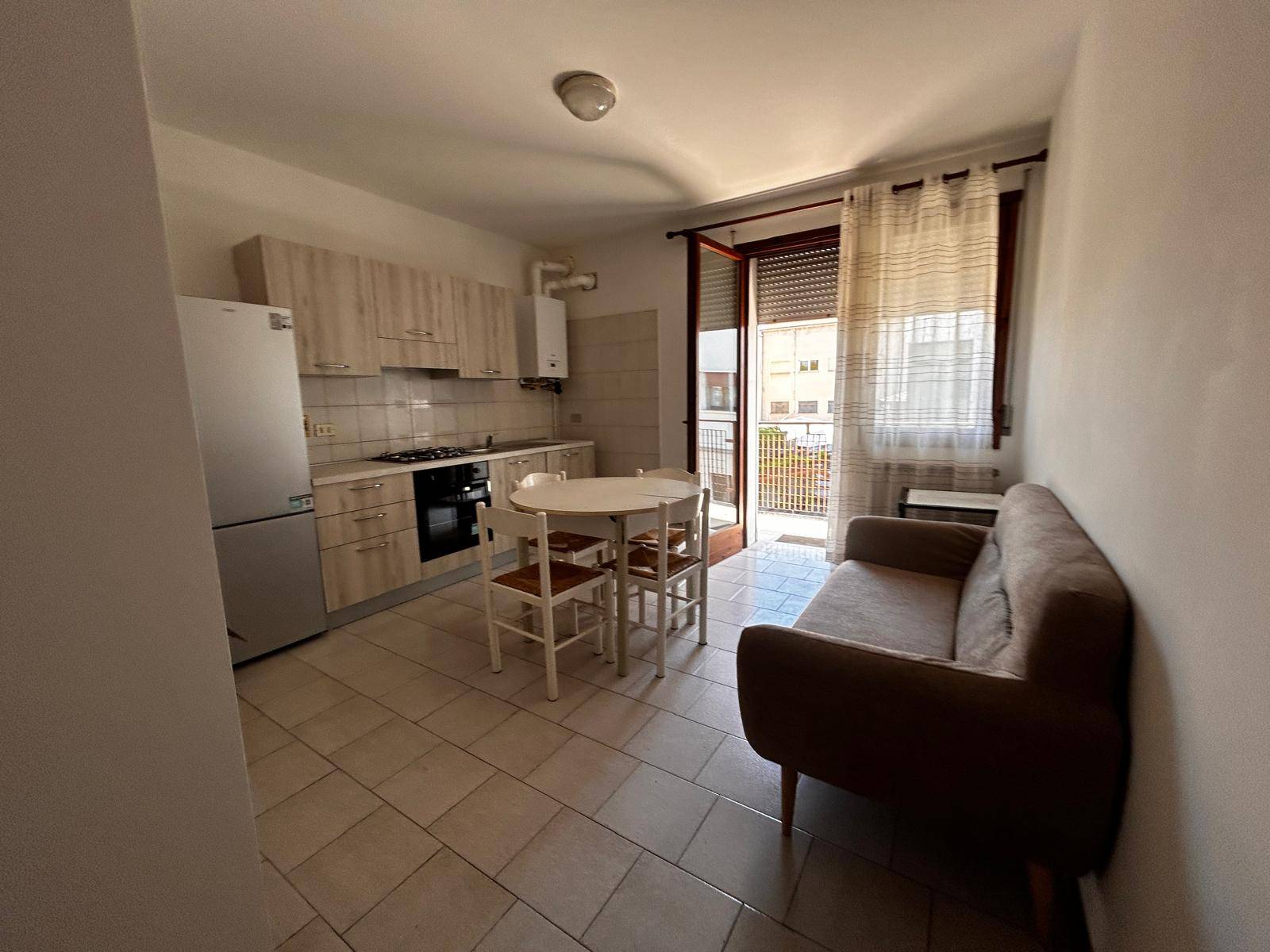 Appartamento in vendita a Rovigo, Centro